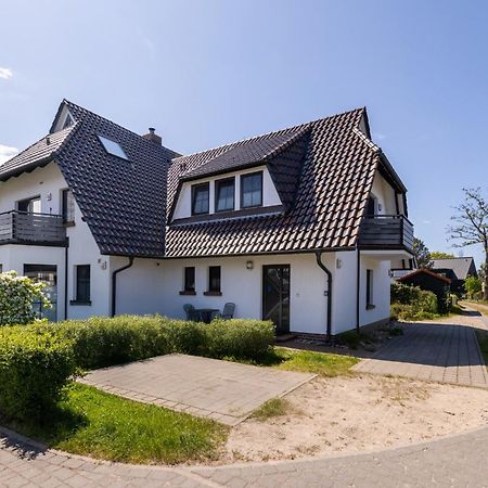 Ferienwohnungen Haus Am Strand ツィングシュト エクステリア 写真